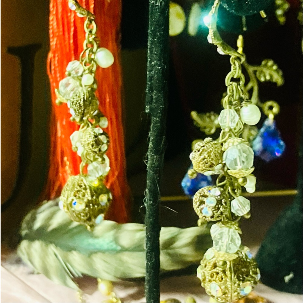 Elegant Gold and Silver Crystal Dangle Earrings - Picture 4 of 9